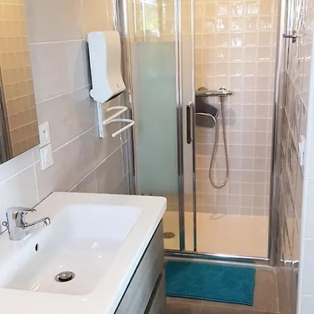Courtaude - Exceptionnel Avec Piscine Acces Mae-7844 Appartement Six-Fours-les-Plages